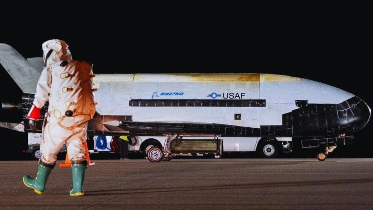 La misión oculta del X-37B: La Fuerza Espacial de EE UU pone a prueba la navegación cuántica