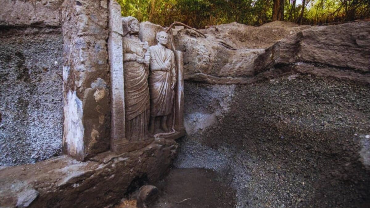 Han encontrado esculturas humanas de tamaño real en Pompeya: Y no representan lo que parecía