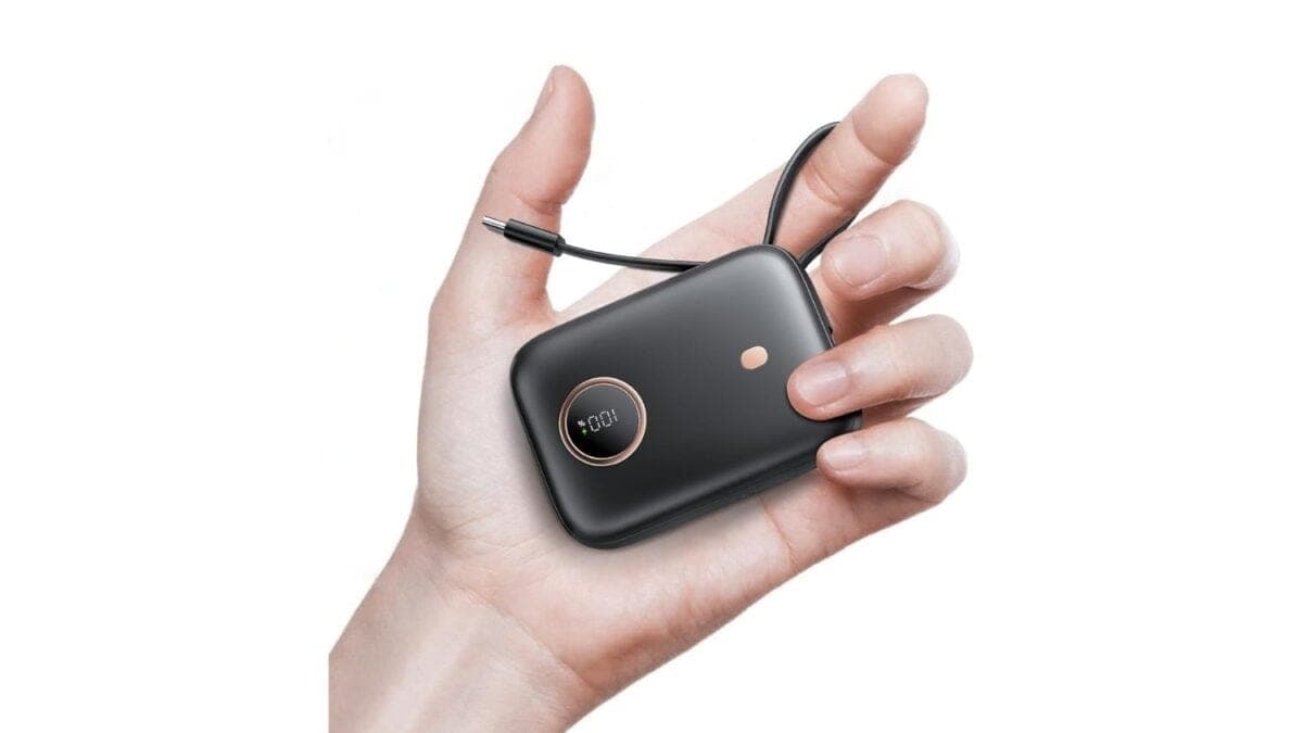 La batería portátil mini de 10,000mAh de Amazon con 4.6 estrellas está casi gratis con un 88% de descuento, vale la pena llevarse varias