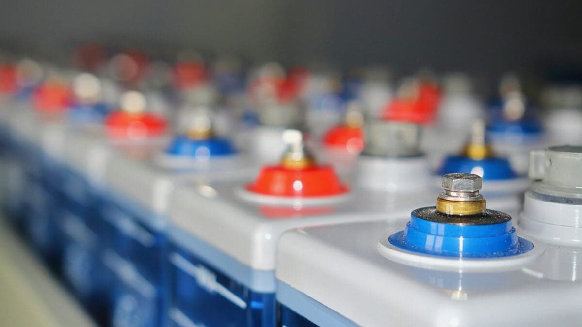 La batería japonesa que permite almacenar hidrógeno a menos de 100°C