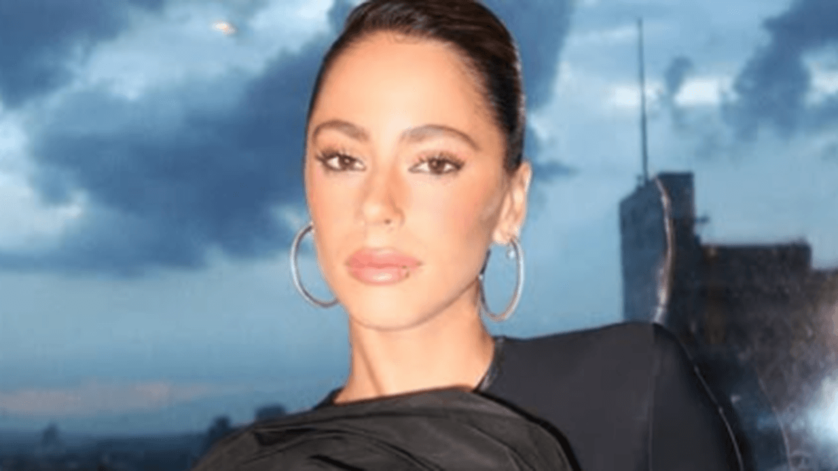 La IMPACTANTE TRANSFORMACIÓN de TINI STOESSEL: nuevo CAMBIO de LOOK