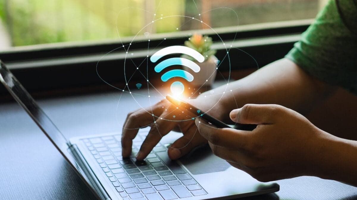 Descubre el truco para saber si alguien está conectado a tu Wi-Fi: fácil y gratis