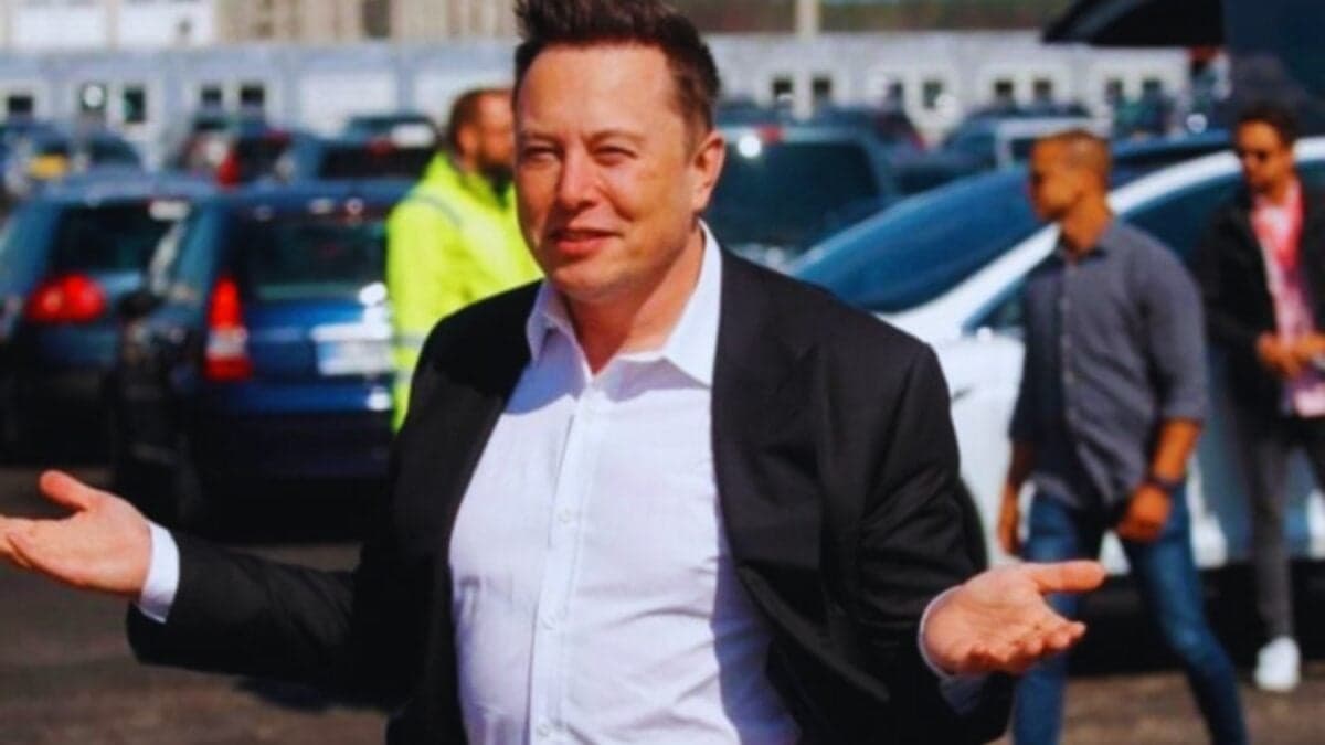 Crecen las tensiones entre Elon Musk y la NASA por la incertidumbre del futuro de la misión a la Luna