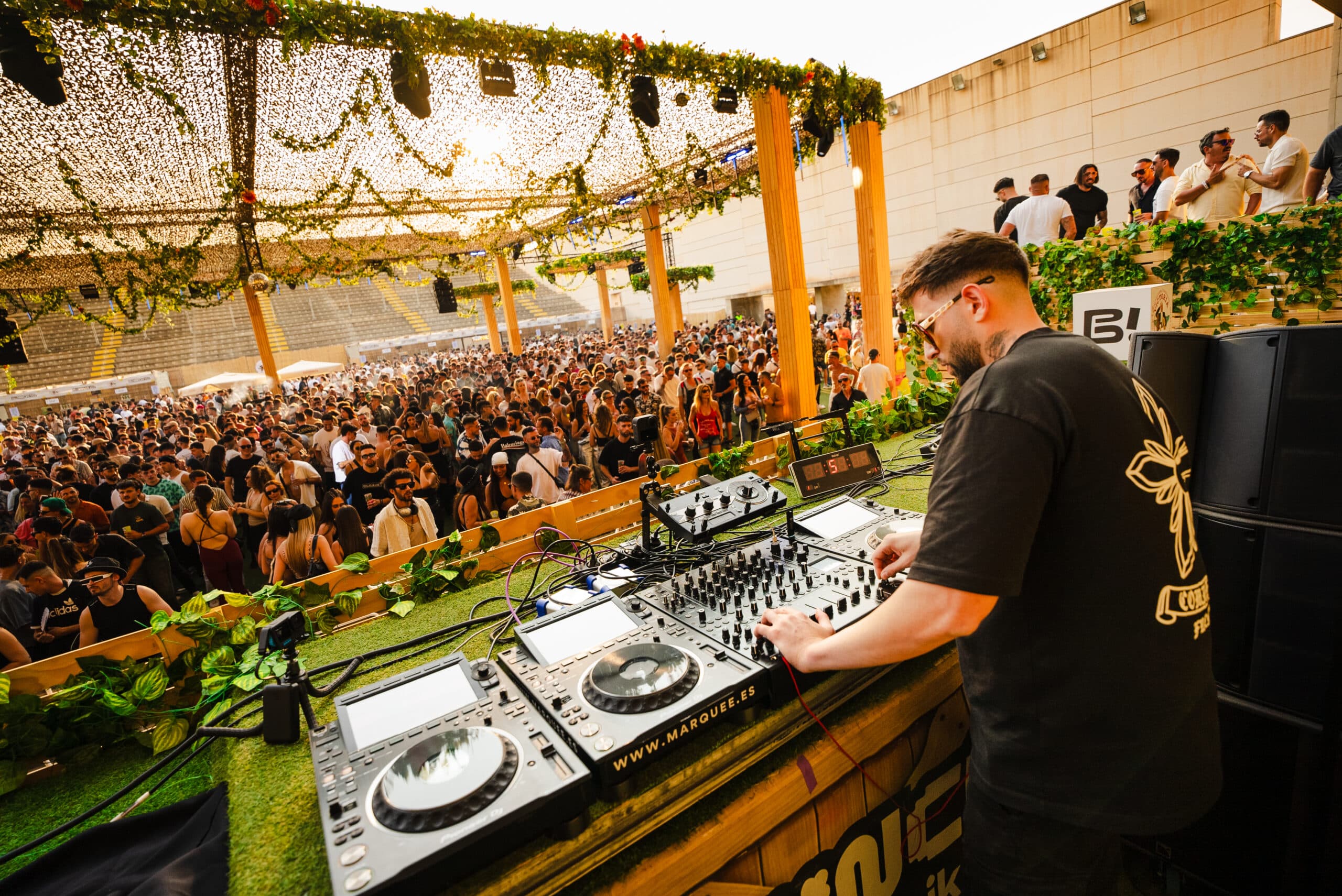 MARCO JENNER: UN SONIDO QUE LIBERA