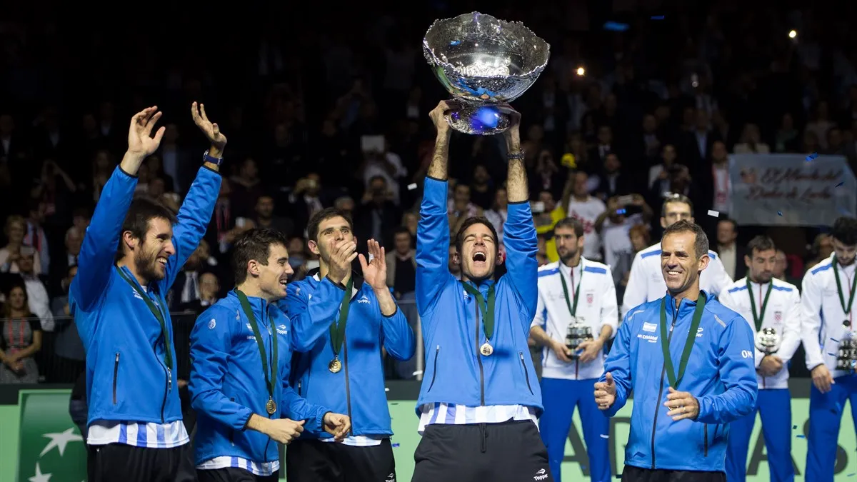 Un famoso tenista argentino enfrentó los rumores de embarazo con su pareja con una insólita publicación: qué dijo