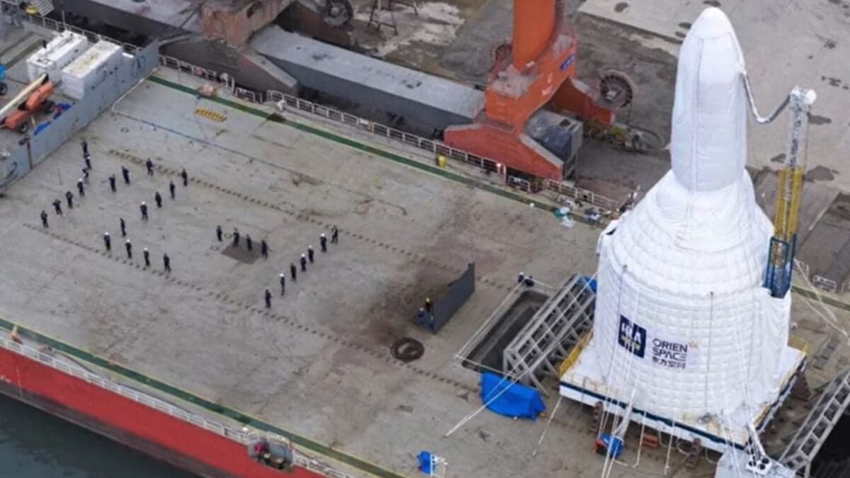 China lanza un cohete desde el mar que rompe un nuevo récord en la carrera espacial privada