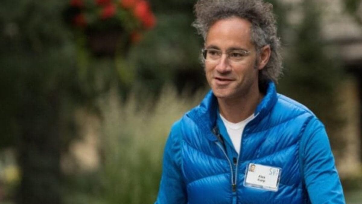 El CEO de Palantir dice que el estado vigilante es preferible a que China gane en IA