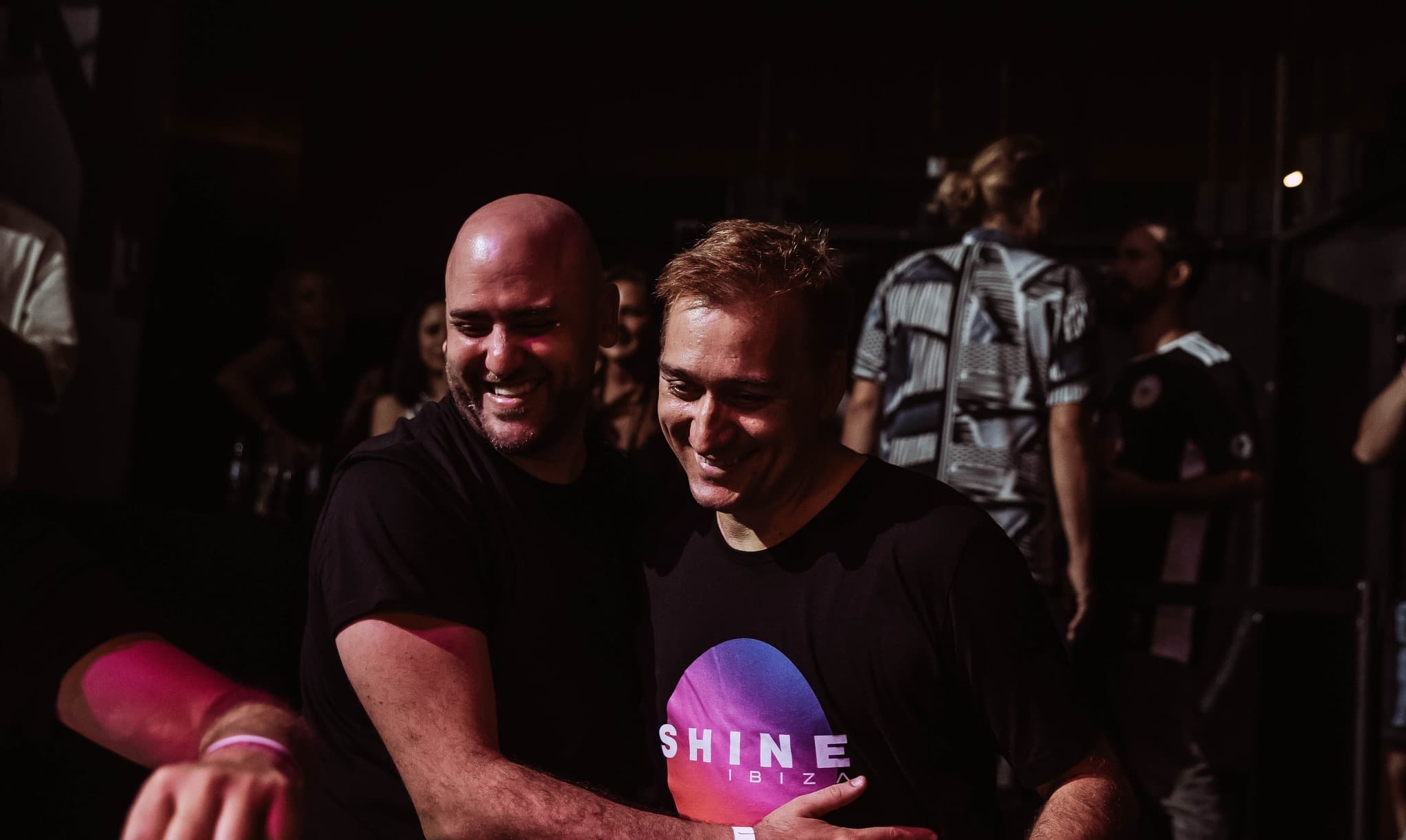 Paul van Dyk y Aly & Fila se unen lanzando el himno de Dreamstat