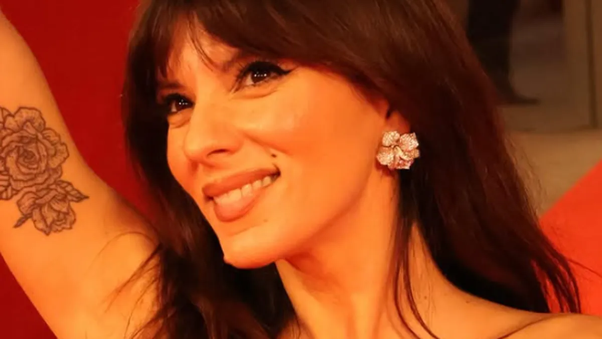 “Parece uno de los Ortega”: Gimena Accardi compartió una foto sugerente con un misterioso hombre