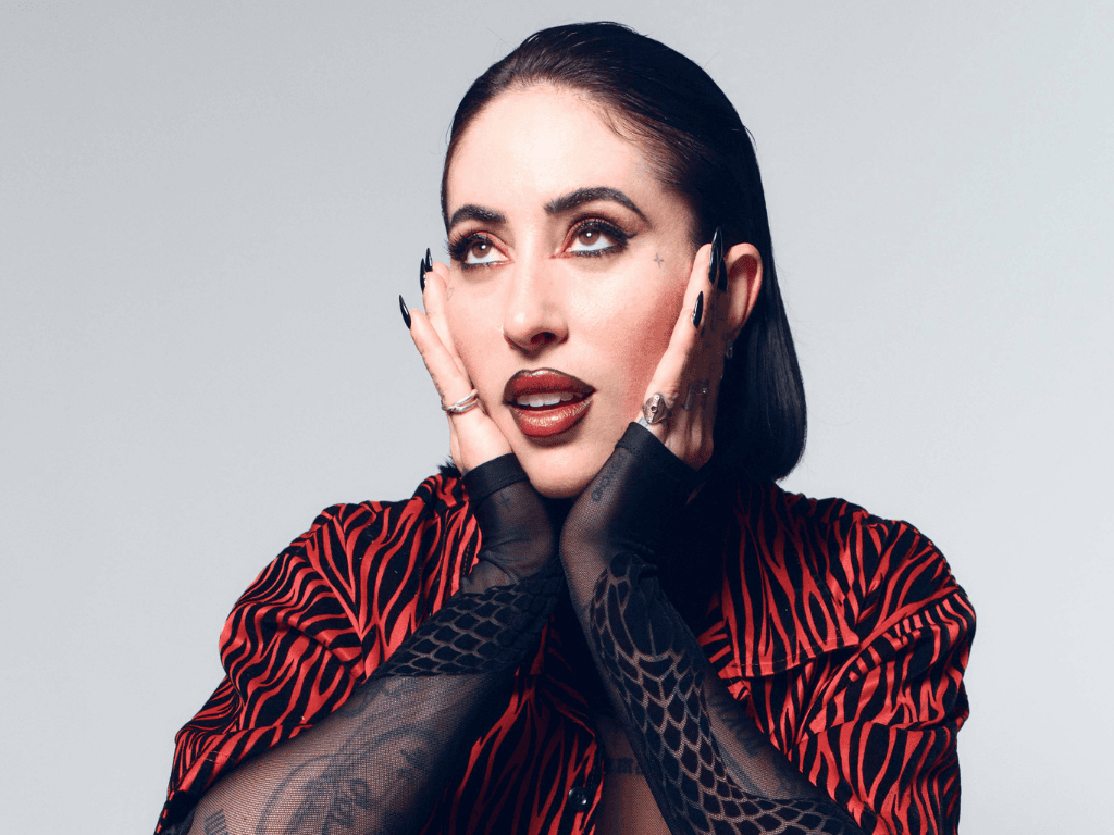 VICIOUS MAGAZINE 97, EN PORTADA INDIRA PAGANOTTO