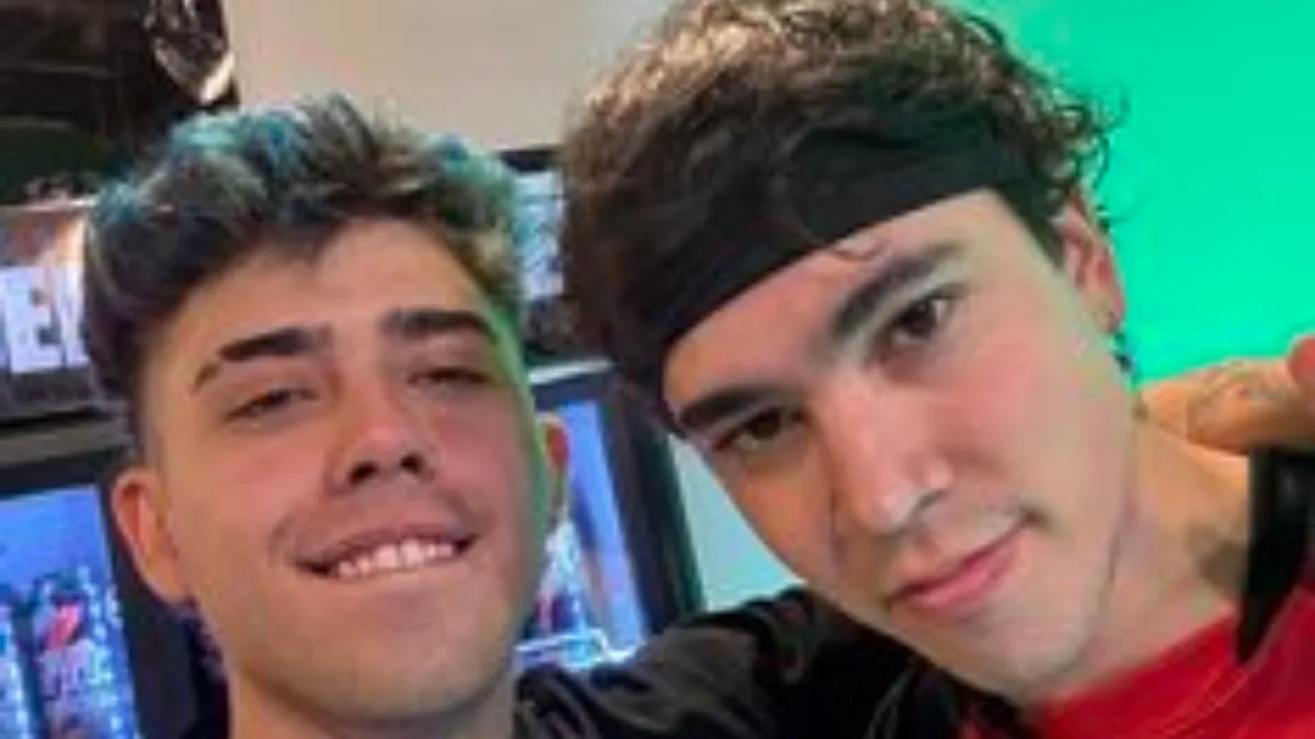 Luck Ra y Spreen sorprendieron a los niños internados en el Hospital Gutiérrez con regalos de Navidad