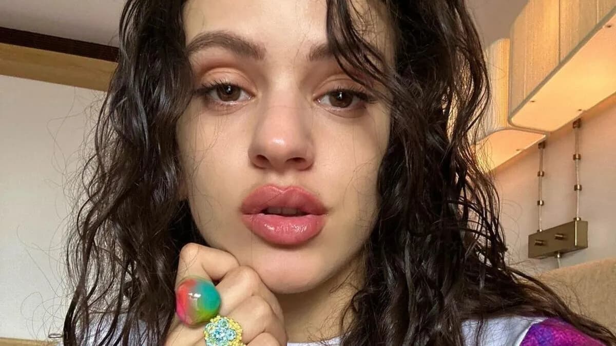 Este es el perfume favorito de Rosalía: cuánto sale en Argentina