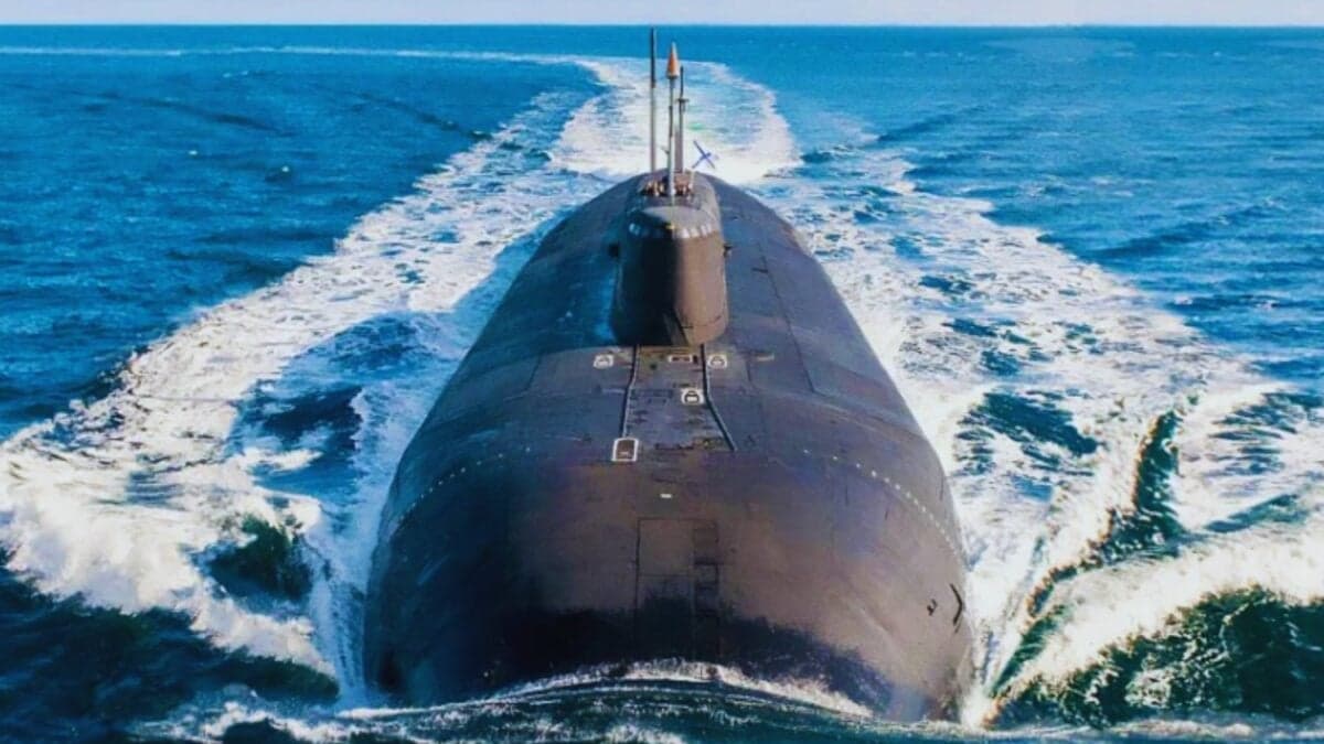 Rusia prepara las primeras pruebas del submarino nuclear Khabarovsk. El motivo por el que no es un submarino convencional y preocupa a Occidente