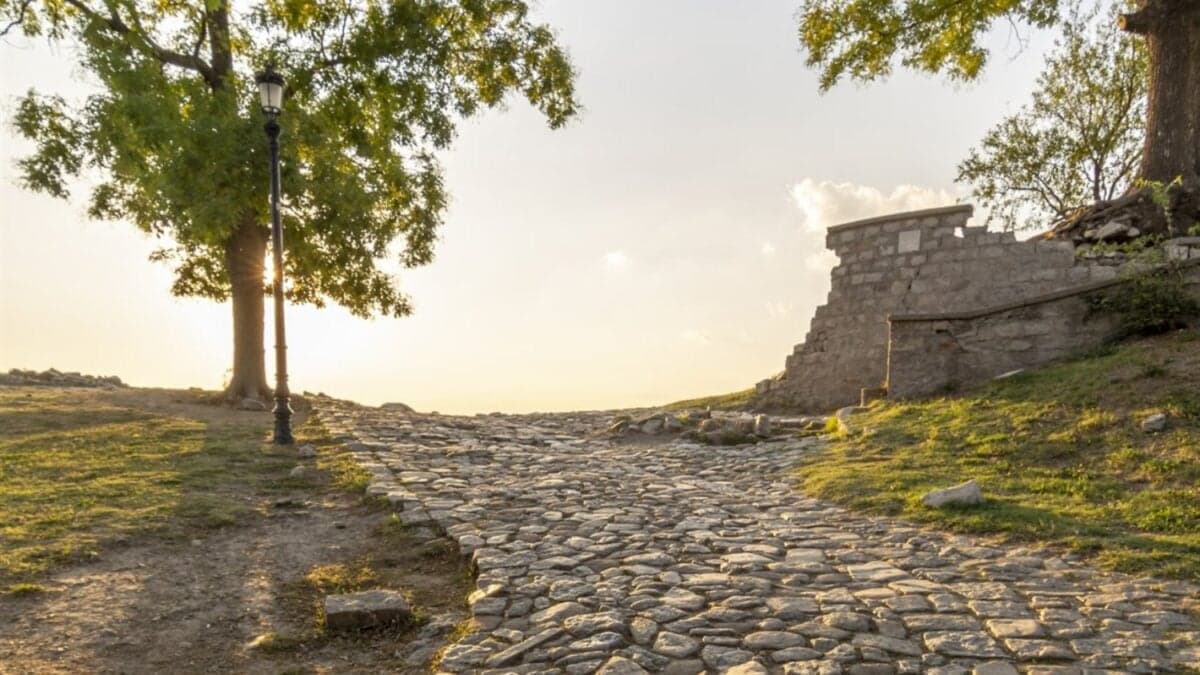 Roma construyó más de 200 anfiteatros en su imperio. Un mapa interactivo muestra los ubicados en tres continentes.