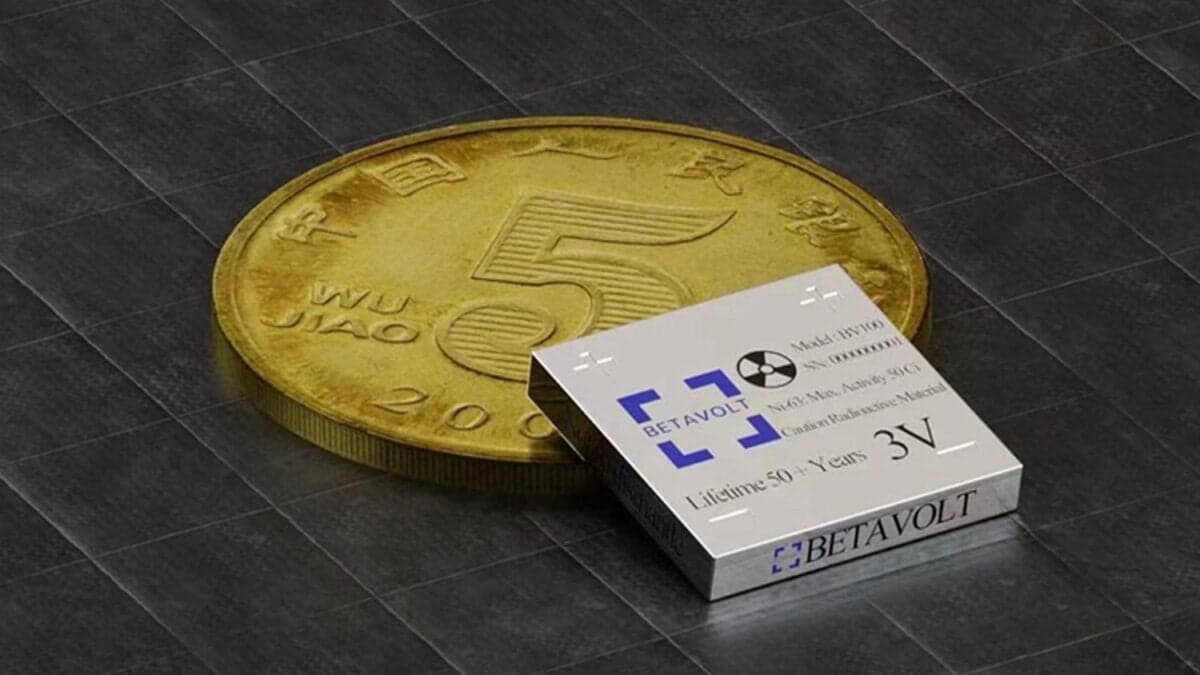 Una batería que se alimenta de radiación y dura años sin recarga. El salto inesperado de la perovskita que acaba de romper un límite histórico