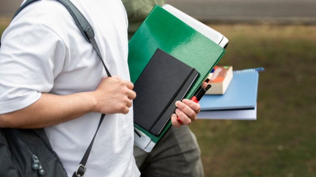 Estas cinco carreras tradicionales afrontan un futuro laboral más difícil, según la IA