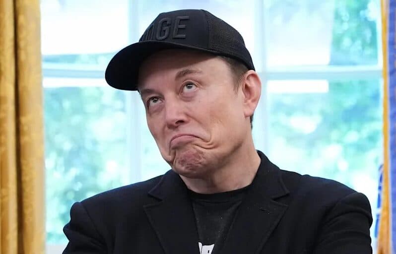 Elon Musk declara la guerra a las editoras musicales de USA