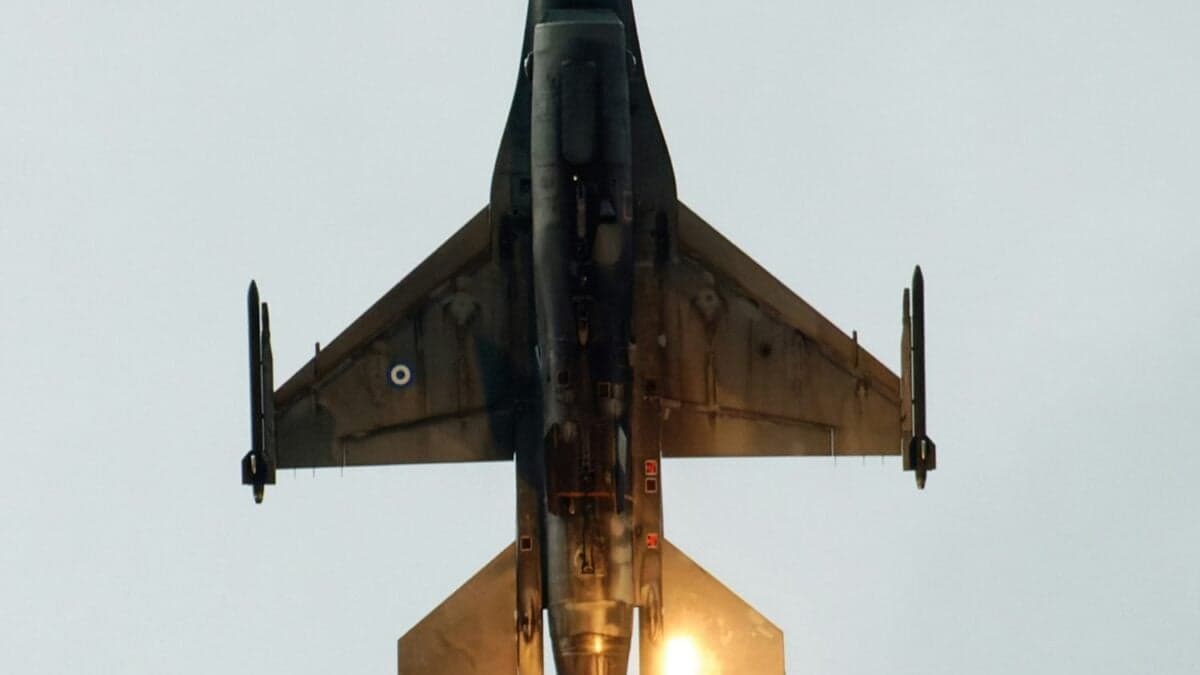 Suecia quiere que el próximo caza de combate deje de ser “un avión” y se convierta en un enjambre inteligente. El plan que redefine cómo se libra una guerra aérea