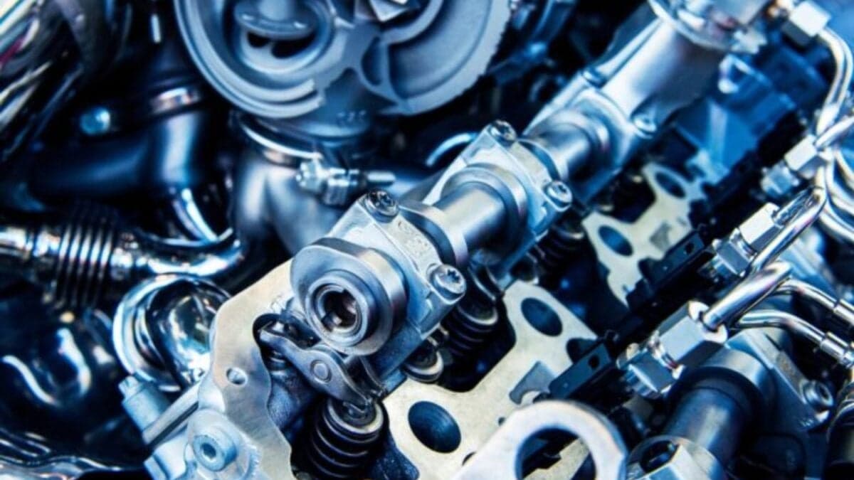 Un motor europeo combina hidrógeno e inyección de agua para rozar los 400 CV con solo 2 litros. Por qué este experimento reabre el debate sobre la combustión