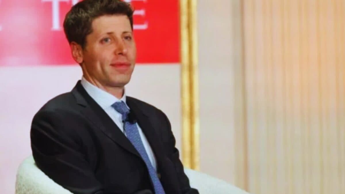 Entrenar una IA consume mucho, pero Sam Altman cree que el problema está mal planteado. Esta pregunta incómoda todavía sigue sin respuesta