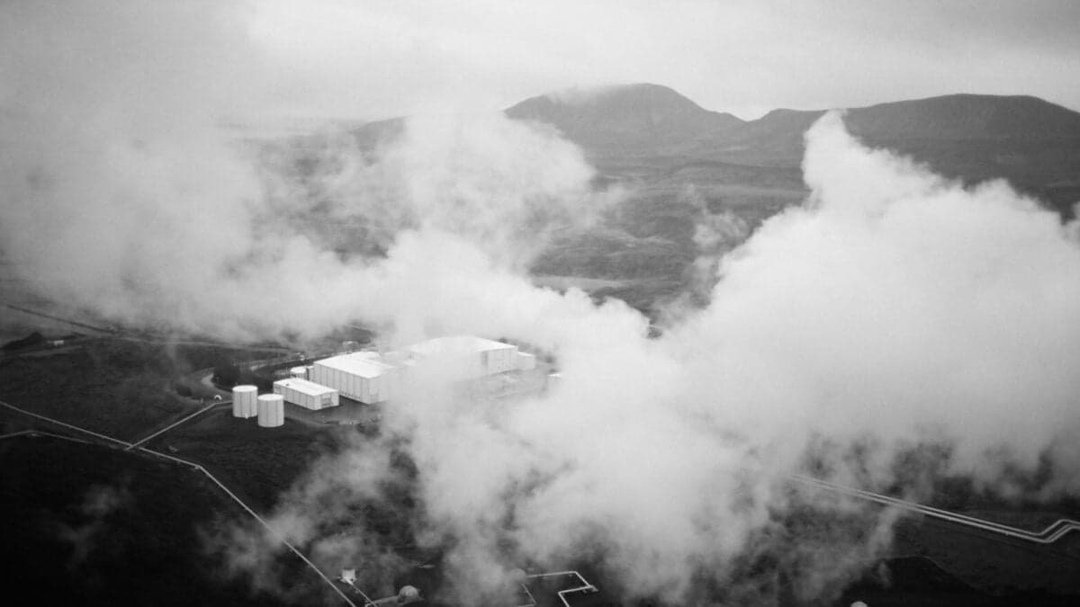 Europa quiere convertir los centros de datos en fábricas de energía. Geotermia profunda y calefacción urbana para transformar el calor de la IA en electricidad y hogares calientes