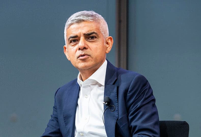 Sadiq Khan propone una reforma integral del sistema de licencias para impulsar la vida nocturna en Londres