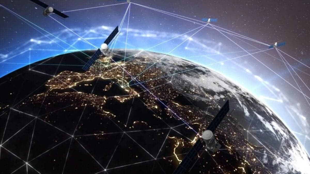 SpaceX tiene a Starlink, Amazon tiene a Leo y Blue Origin, a TeraWave, y te contamos en qué se diferencian