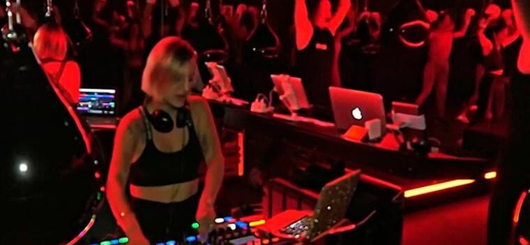 El fenómeno de los “Lifestyle Ravers” que usan Berghain como gimnasio
