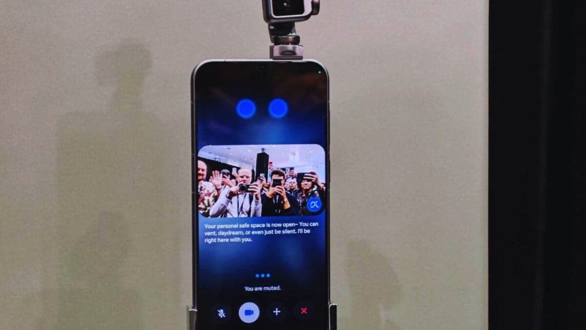 El smartphone quiere dejar de ser un “bloque negro”. Honor presenta en el MWC 2026 su primer “Robot Phone” con IA encarnada y cámara estabilizada en tres ejes