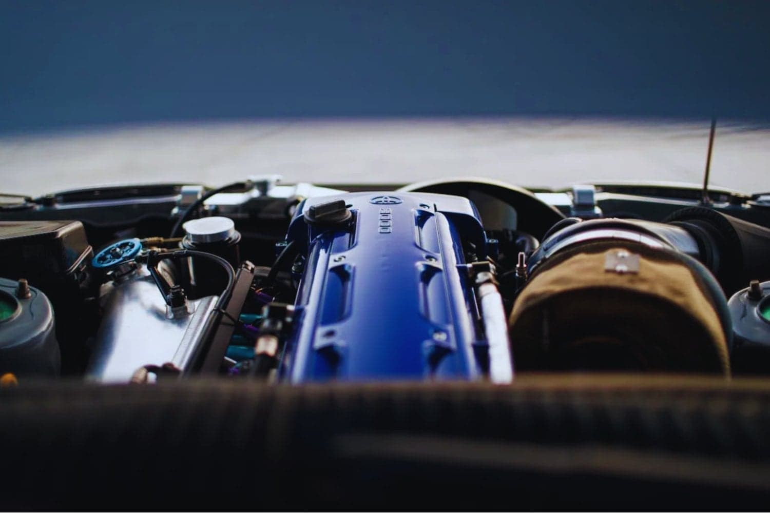 Una idea que parecía olvidada vuelve a sacudir la industria del automóvil. Los motores dentro de las ruedas prometen más potencia, más espacio y un cambio radical en los coches eléctricos