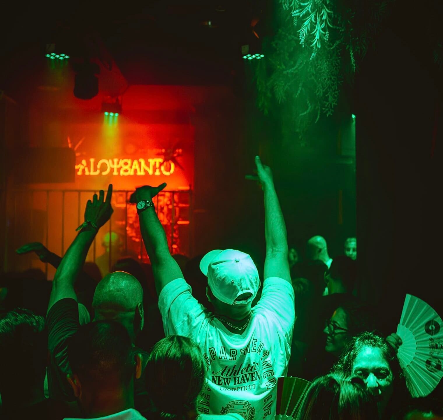 PALO SANTO CELEBRA TRES AÑOS: EL CLUB QUE ESTÁ TRANSFORMANDO LA ESCENA ELECTRÓNICA EN ALMERÍA