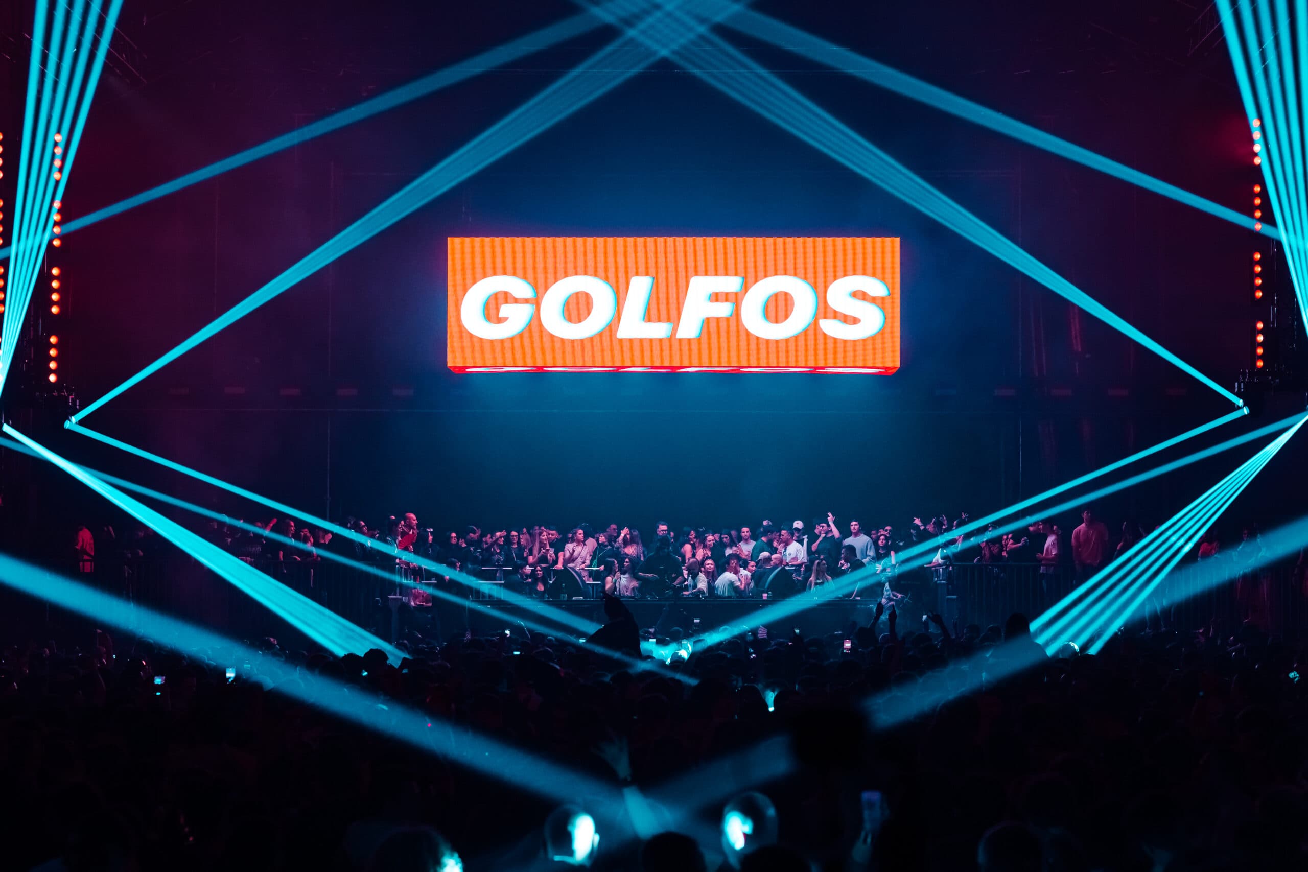 Golfos arrolla en su primera cita en Madrid