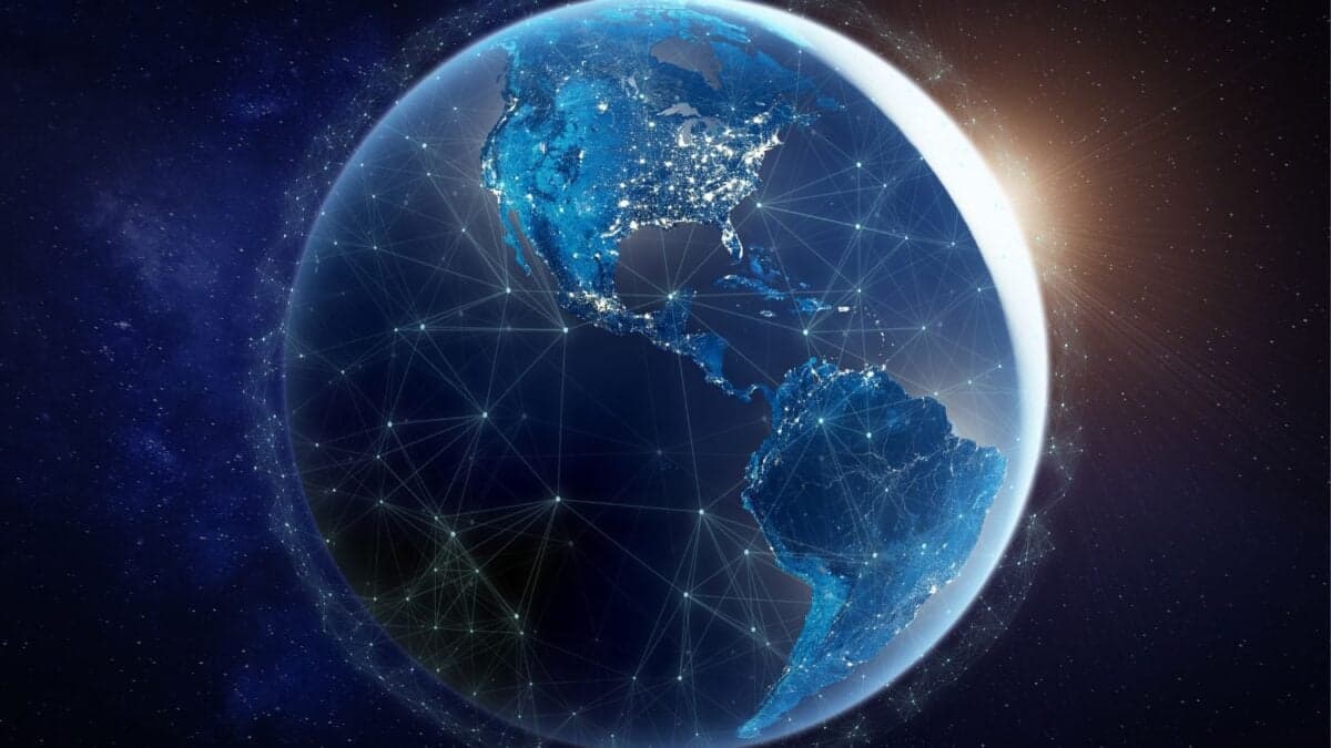 Sudamérica se convierte en el campo de batalla de Starlink y SpaceSail: el desembarco que cambiaría la conectividad en la región