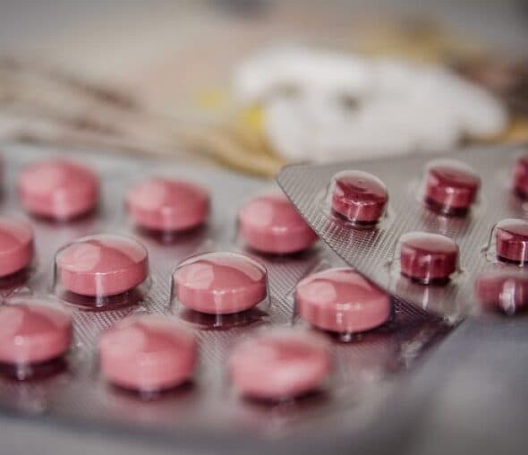 Crece el peligroso comercio de drogas a través de la red